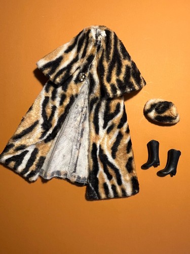 Barbie vintage pelzmantel - barbie, 70er
